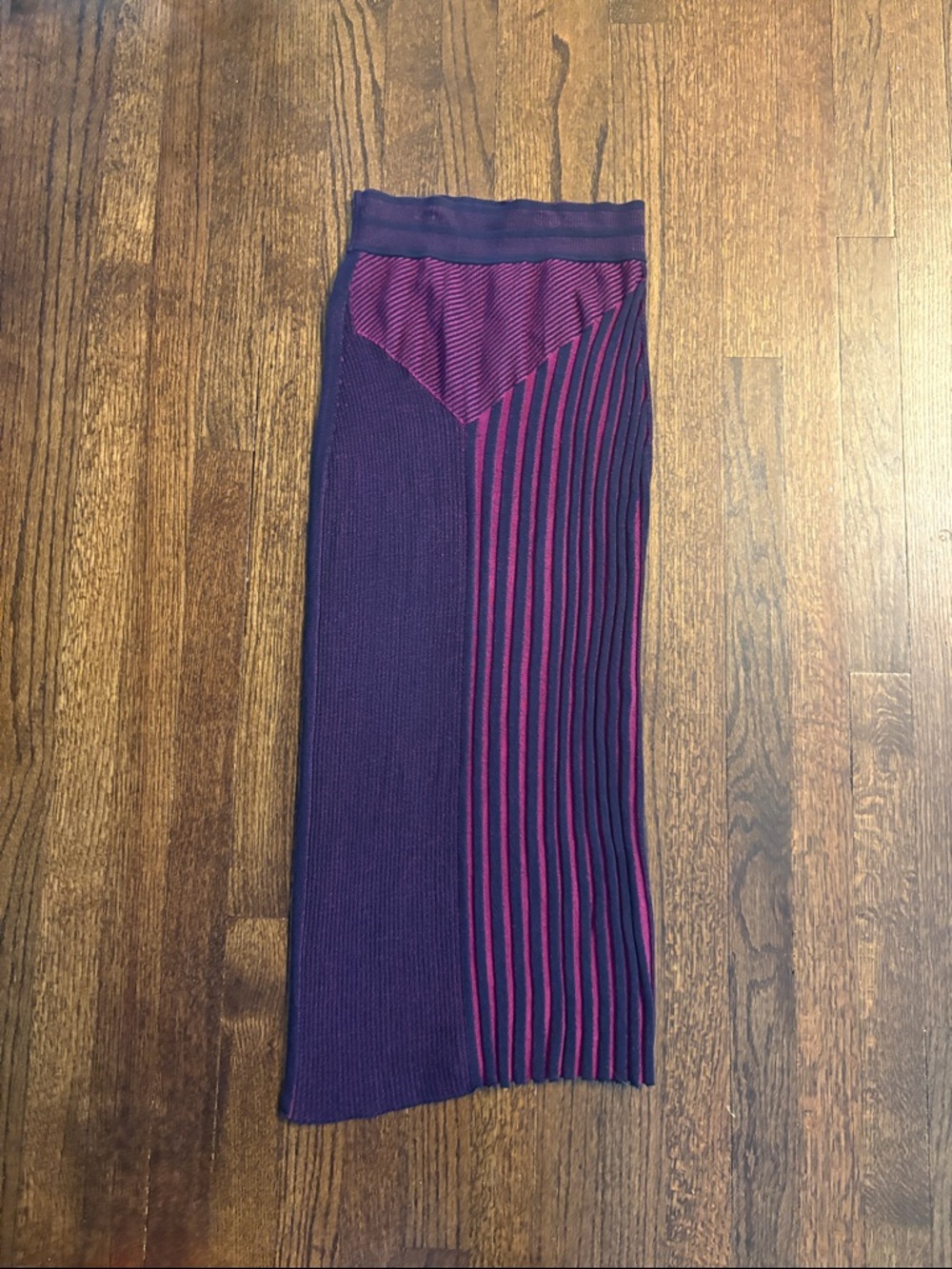 Navy & Magenta Knit Midi Skirt size XS